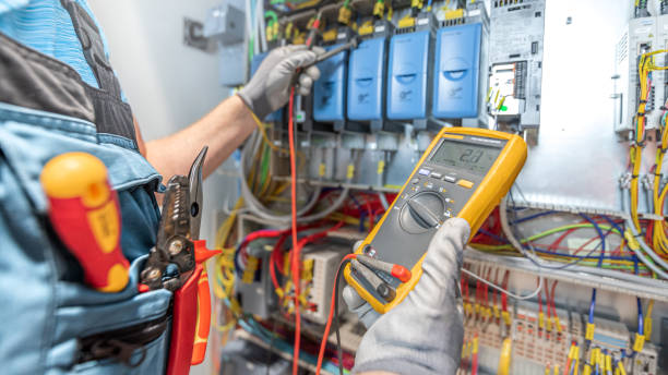 Best Circuit Breaker Repair  in Vamo, FL